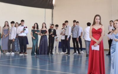 Svečana podjela nagrada, priznanja i svjedodžbi te oproštaj od osmaša i četvrtaša