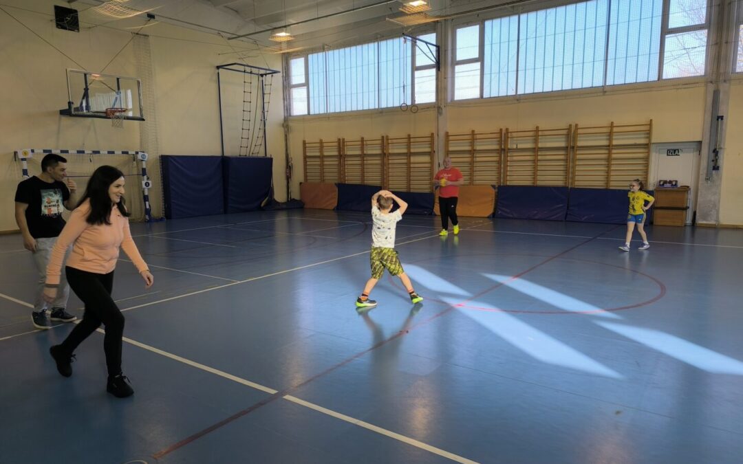 „Aerobik s tatom, na penale s mamom“